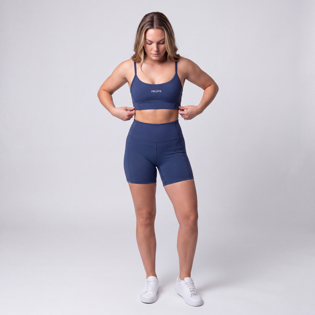 Conjunto Lua Azul Escuro – Top Lua + Short Aurea Nalüme