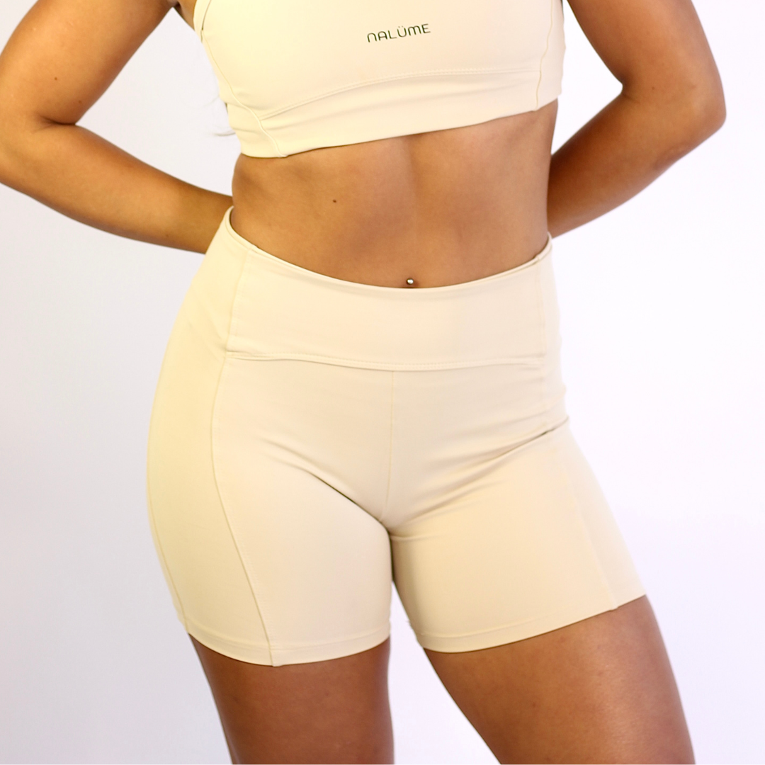 Short Aurea - Areia