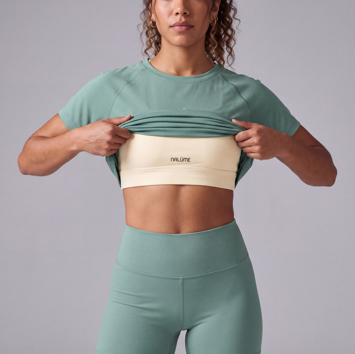 Top Lume + Cropped Aura