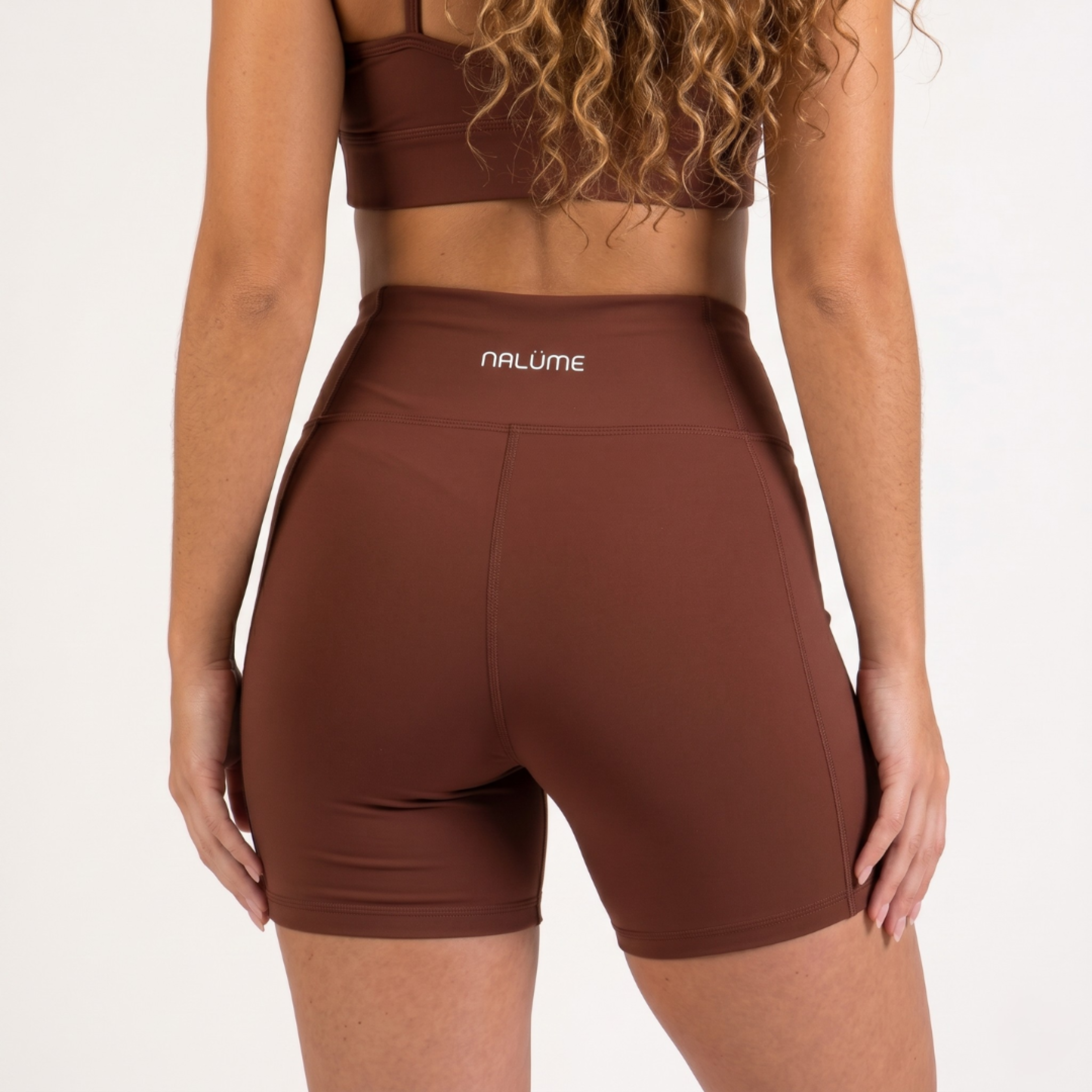 Short Aurea - Marrom