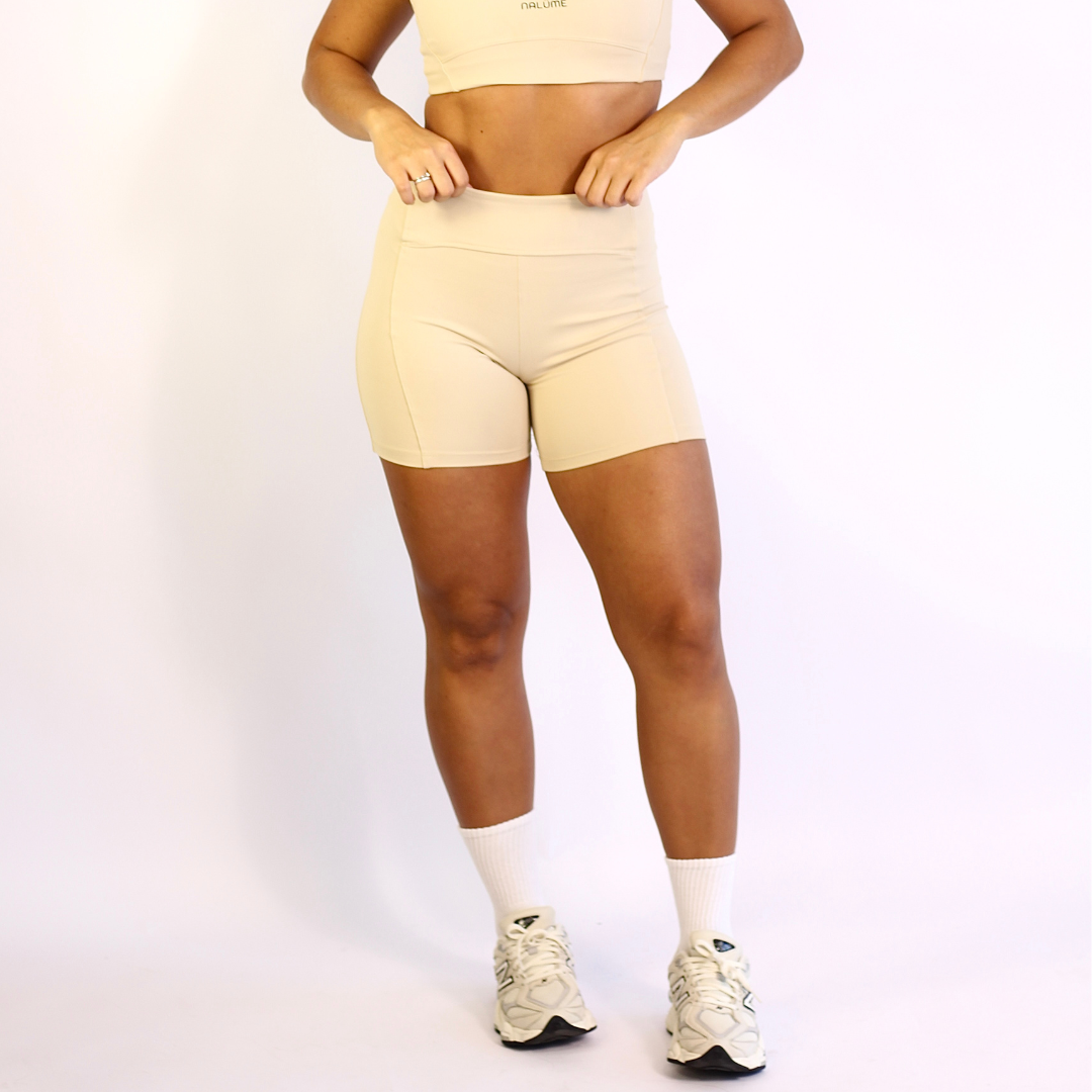 Short Aurea - Areia